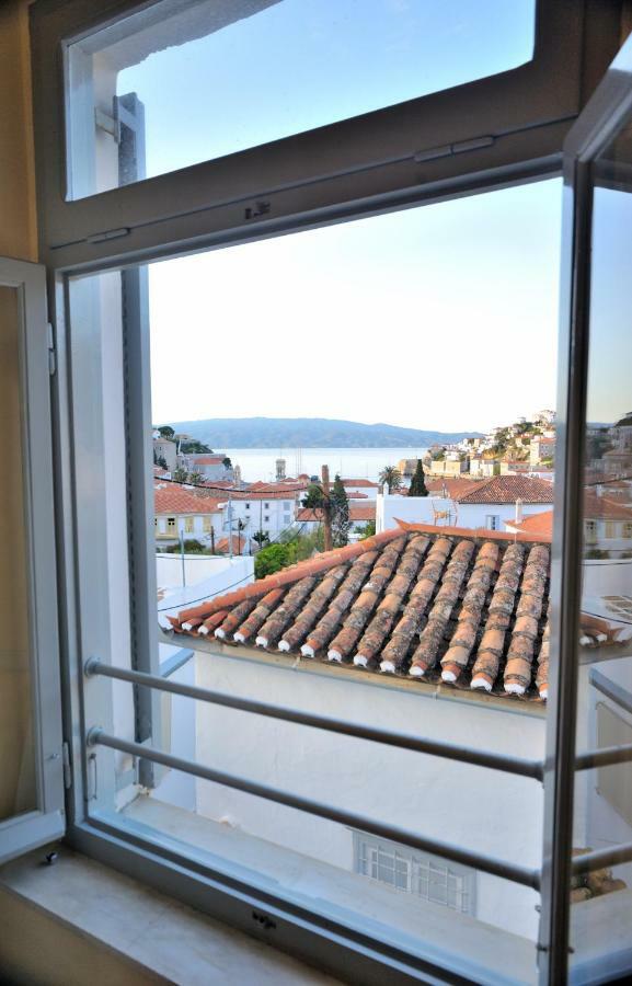 Hydra Optima Villa Bagian luar foto