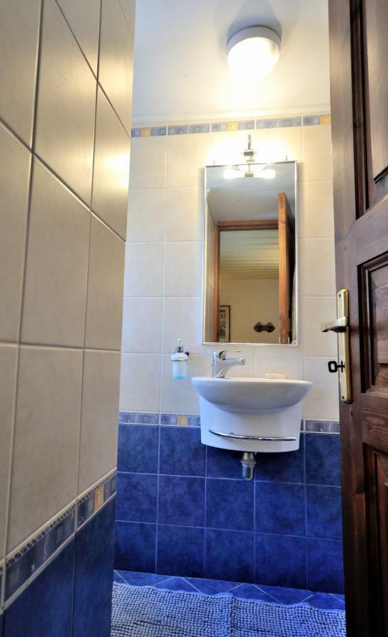 Hydra Optima Villa Bagian luar foto